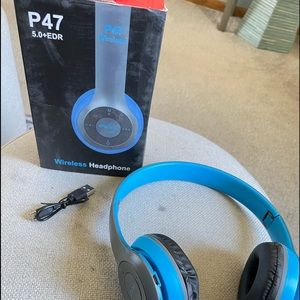 P47 5.0 EDR wireless headphones